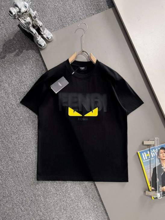 Picture of Fendi T Shirts Short _SKUFendiS-XLaztxQ11713974